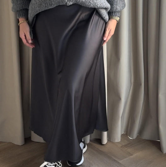 Silk Skirt Grey