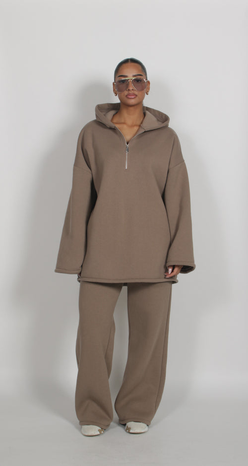 Soft set Taupe
